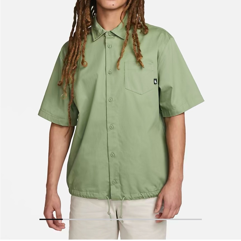 NWT Nike Men’s Button down